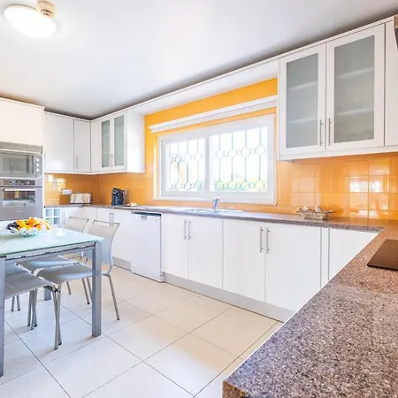 Villa Eagles Nest - Piscina Aquecivel E Bbq - Albufeira