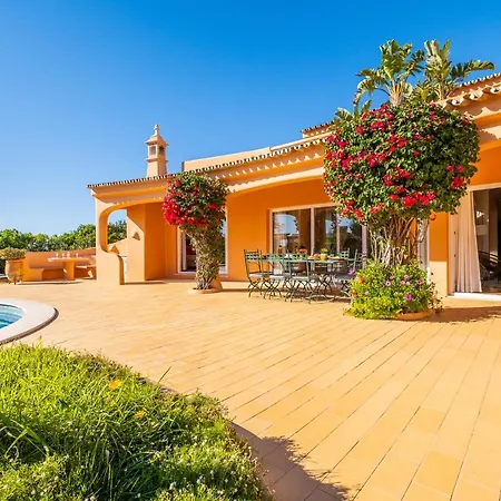 Eagles Nest - Piscina Aquecível E Bbq - Villa Albufeira
